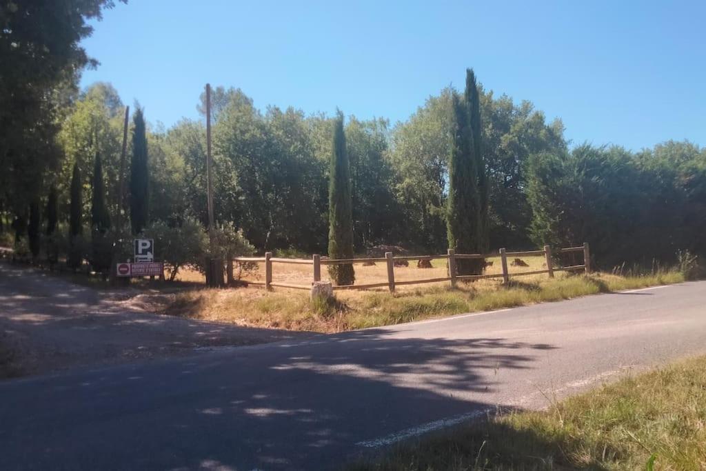 La Cabane En Bois Tourves Dış mekan fotoğraf