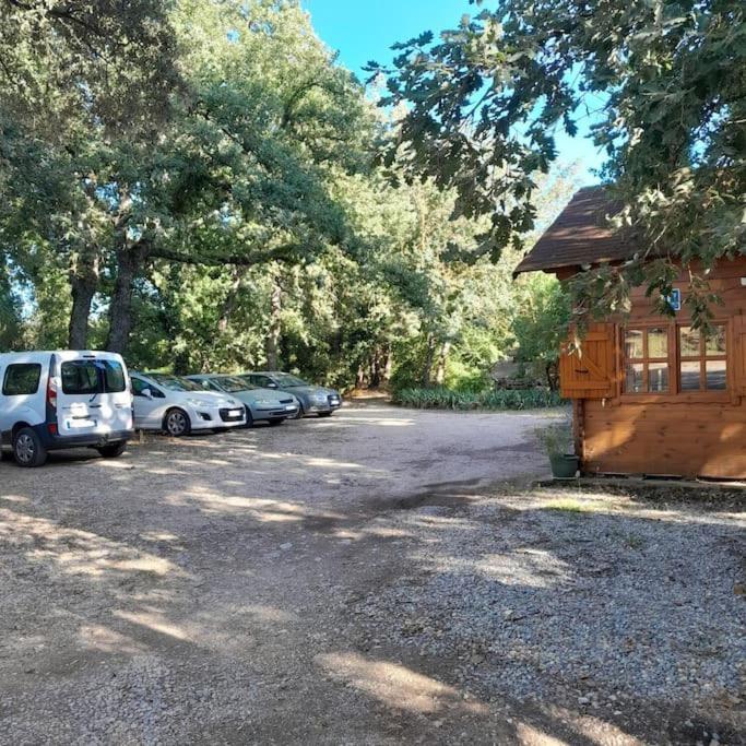 La Cabane En Bois Tourves Dış mekan fotoğraf